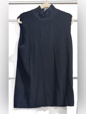 Notations Small Black turtleneck sleeveless tank